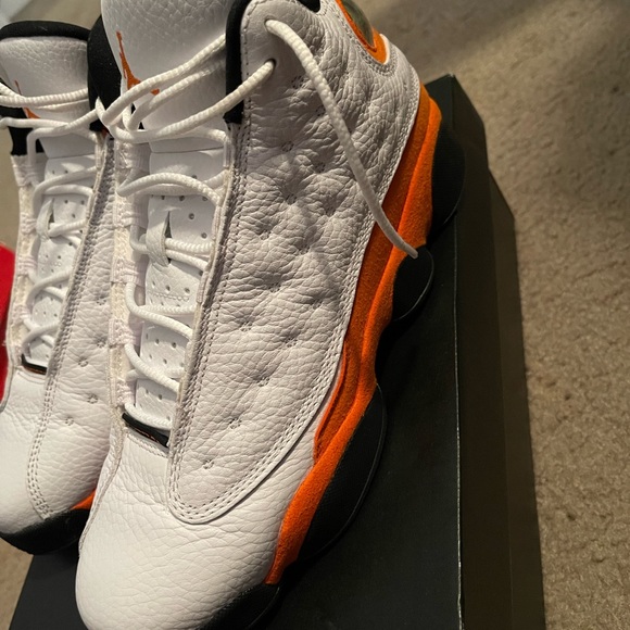 Authentic Air Jordan 13 retro grade school starfish - Picture 2 of 5